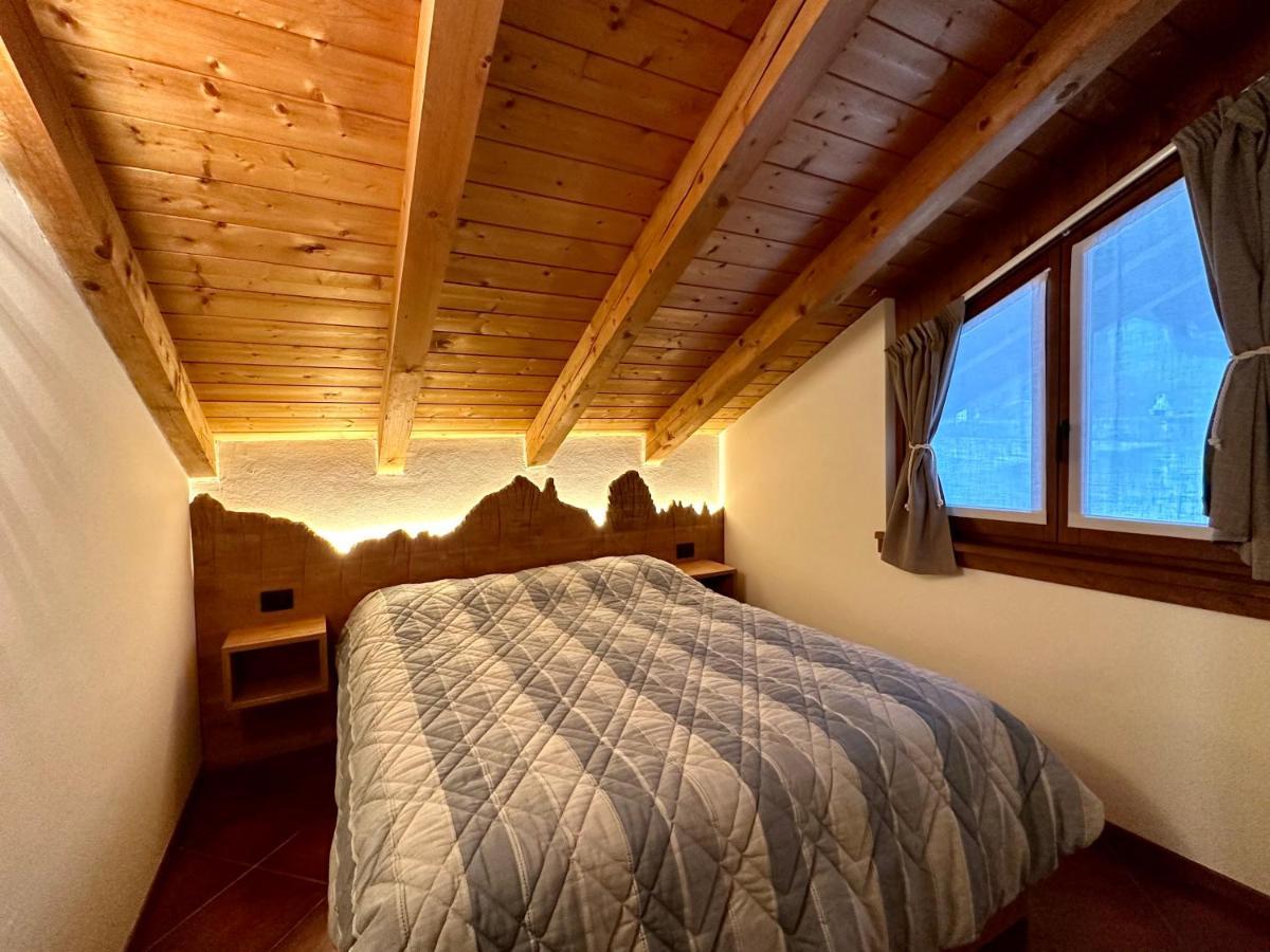 Mansarda Con Vista Apartment Giustino ภายนอก รูปภาพ