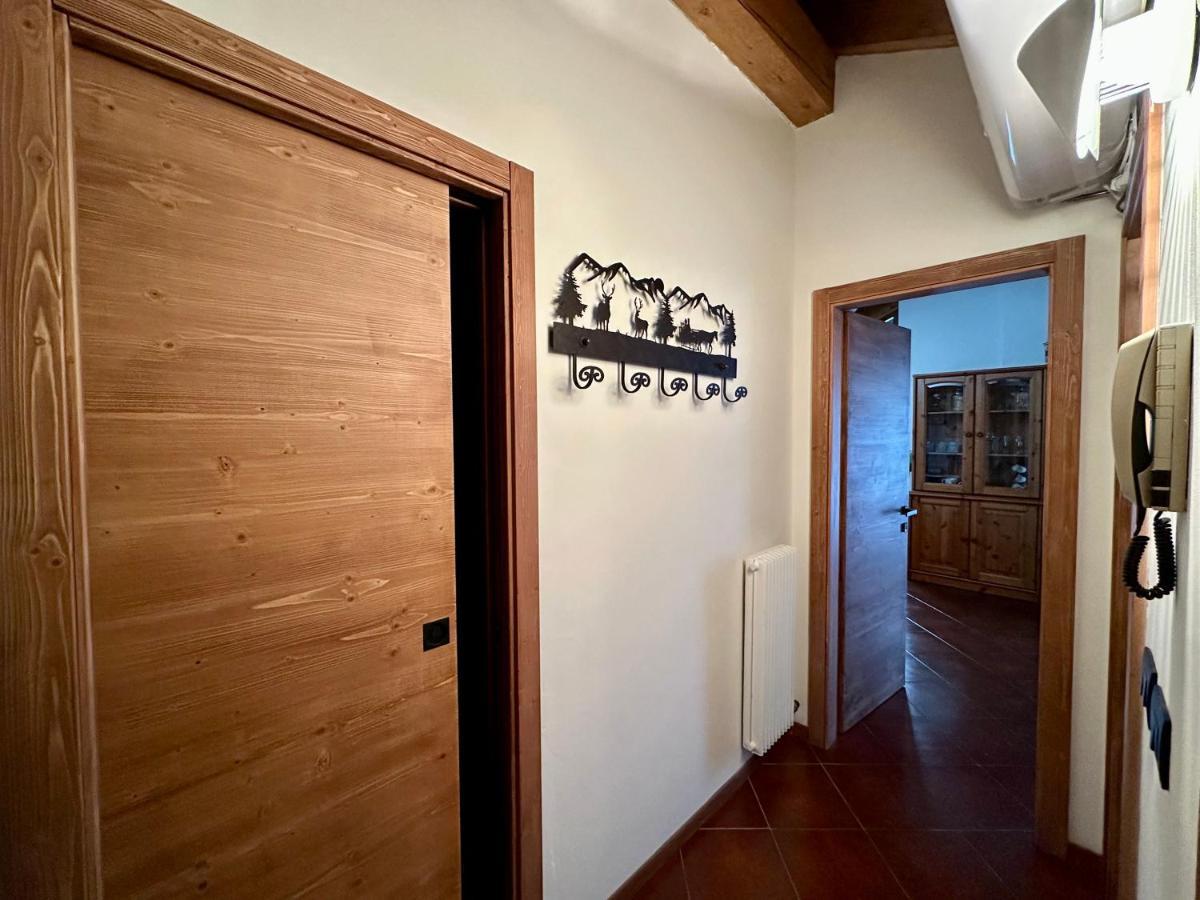 Mansarda Con Vista Apartment Giustino ภายนอก รูปภาพ