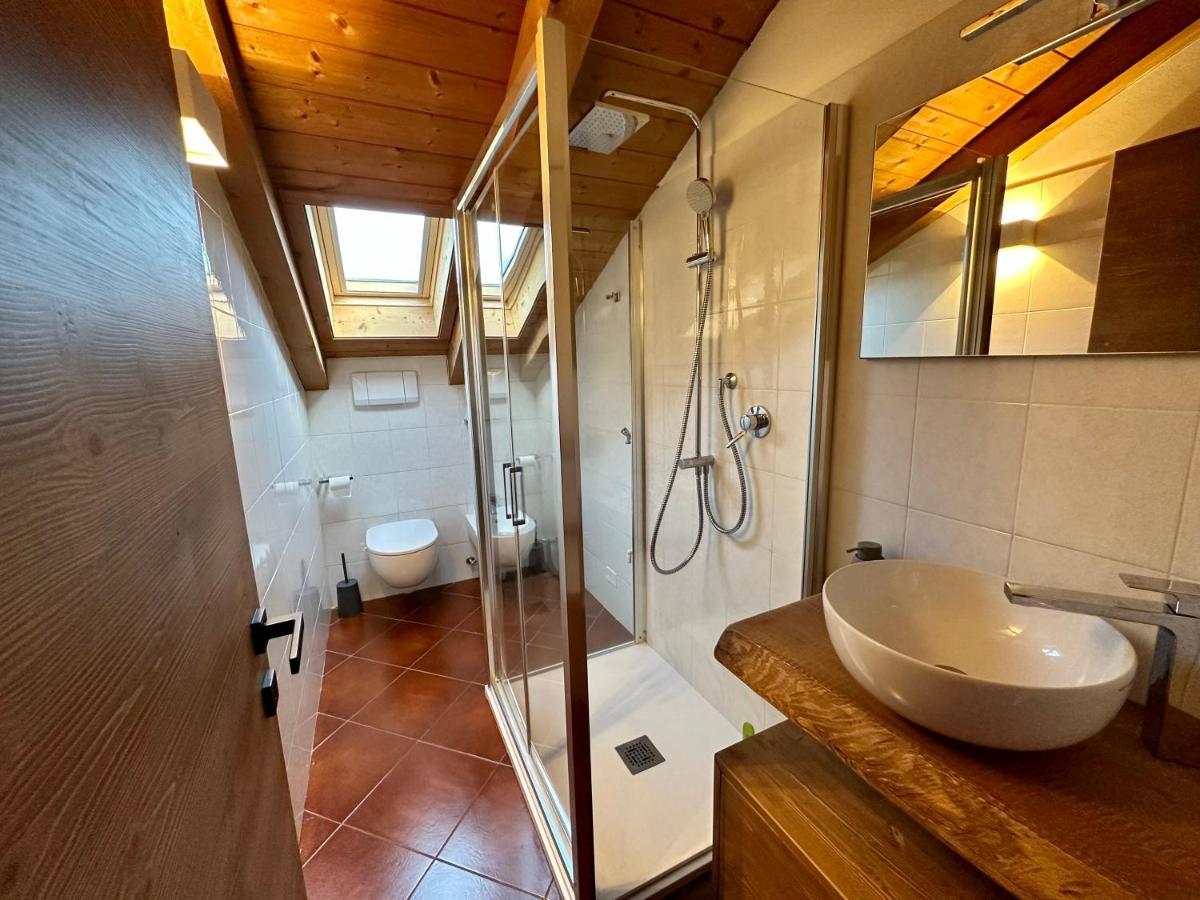 Mansarda Con Vista Apartment Giustino ภายนอก รูปภาพ