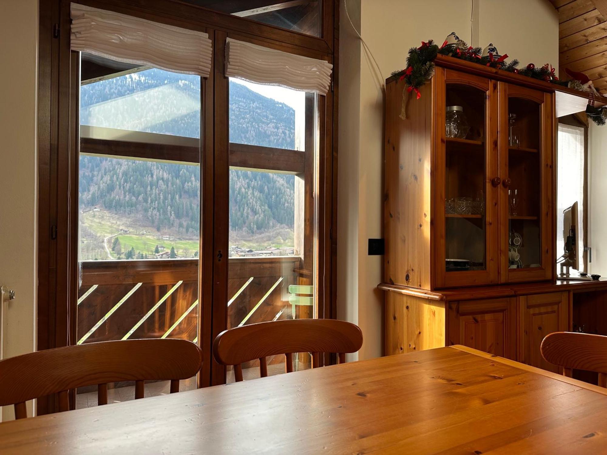 Mansarda Con Vista Apartment Giustino ภายนอก รูปภาพ