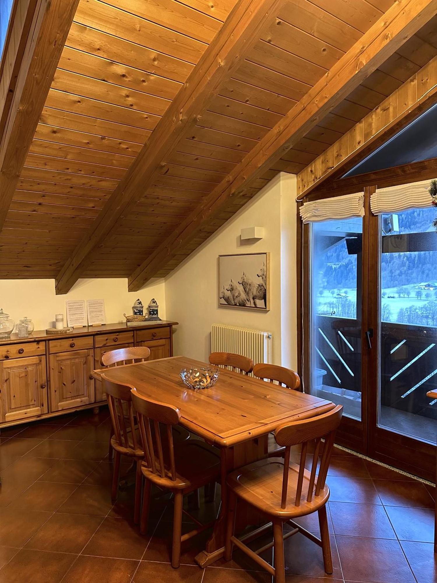 Mansarda Con Vista Apartment Giustino ภายนอก รูปภาพ